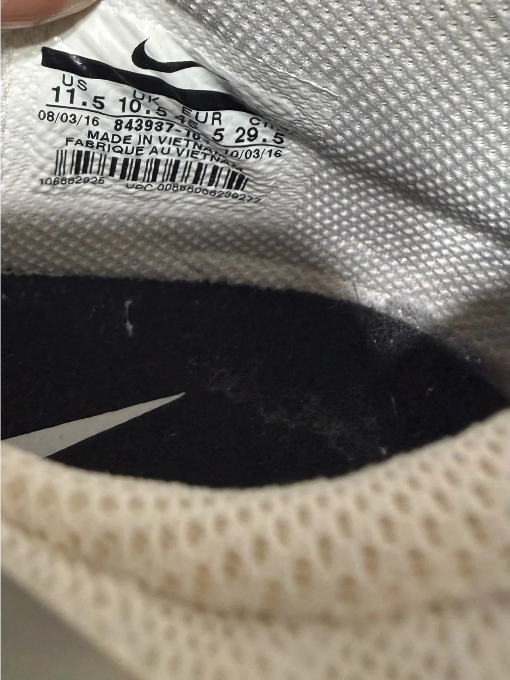 Nike Men's Athletic Shoes in White and Gray Camouflage